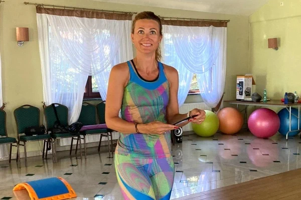 3 (4) Katka - zesvětlit